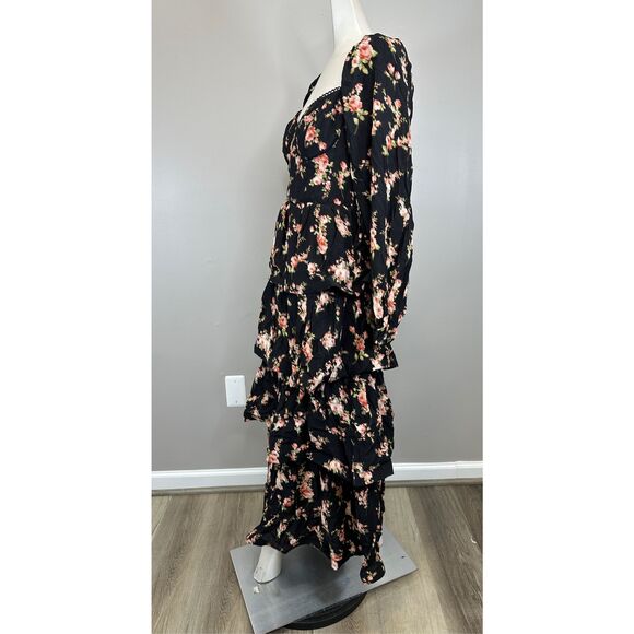 ASTR THE LABEL Aumie Tiered Floral Maxi Dress SIZE M $208 - Picture 7 of 11